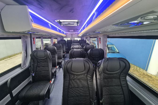 Volkswagen%20Crafter%20Autobus